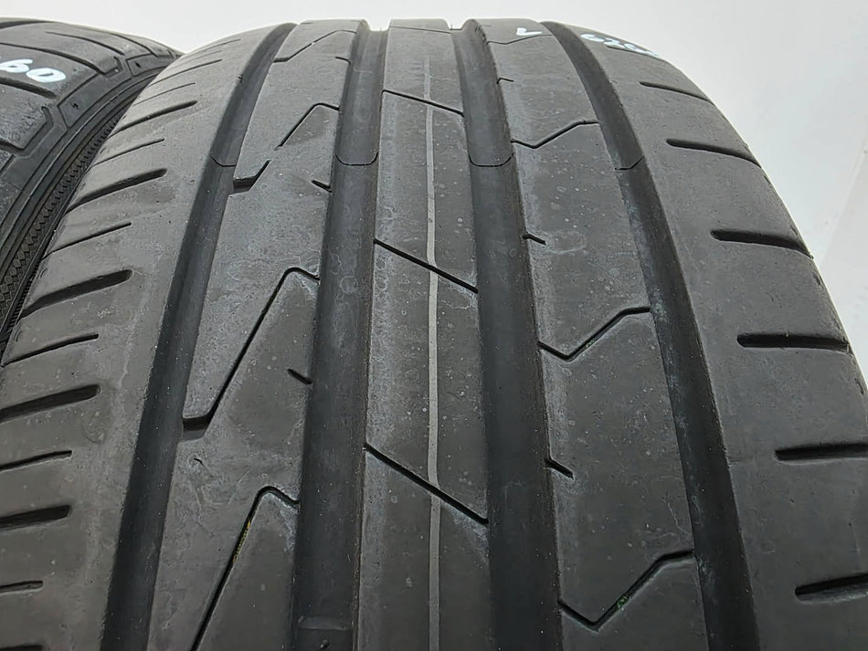 2бр летни гуми 215/45/18 HANKOOK L06260