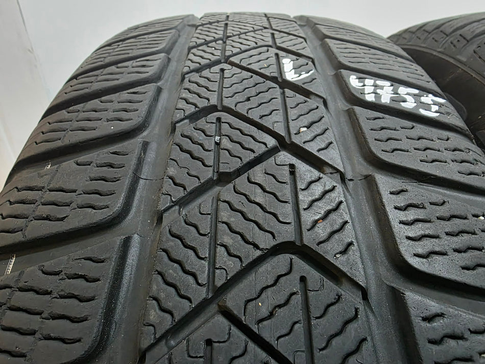 4бр зимни гуми 225/60/18 PIRELLI L04755