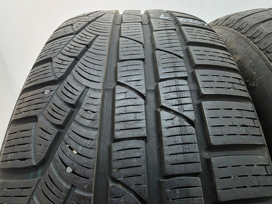 2бр зимни гуми 225/50/18 PIRELLI L06264