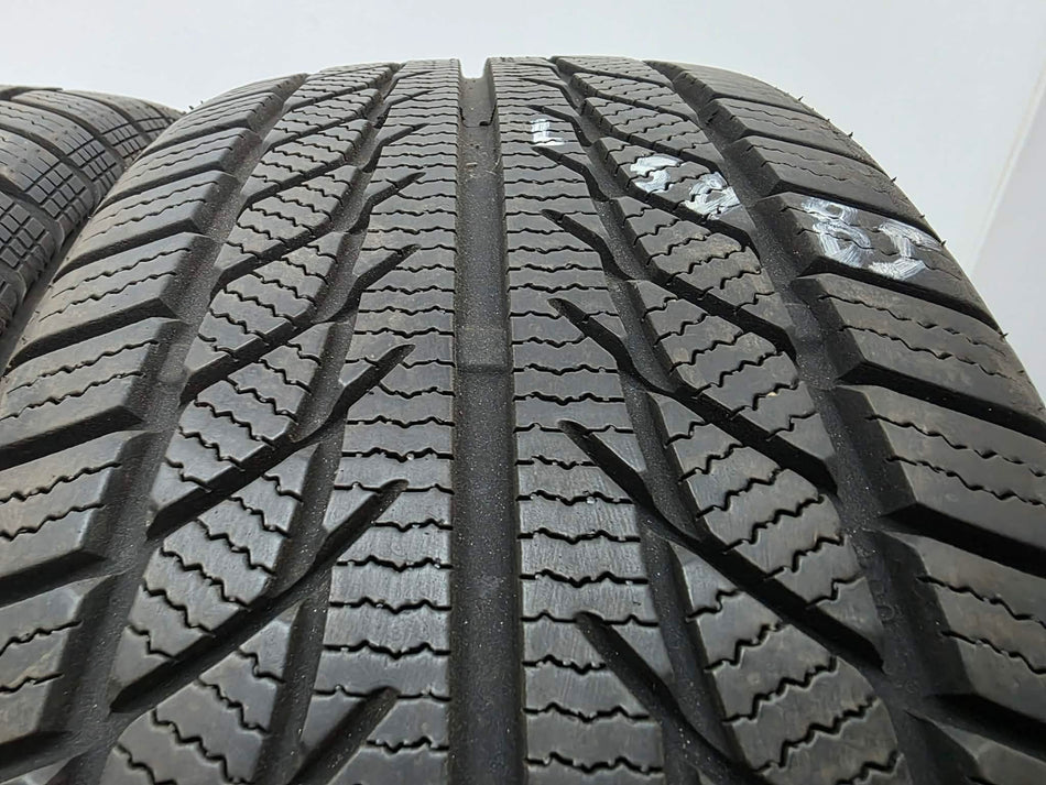 4бр зимни гуми 205/45/17 GOODRIDE L05085