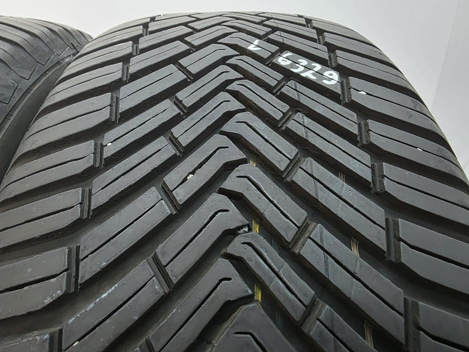 2бр всесезонни гуми 235/55/18 CONTINENTAL L06329