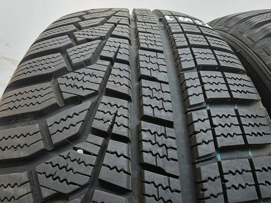 4бр зимни гуми 205/55/17 HANKOOK L06432