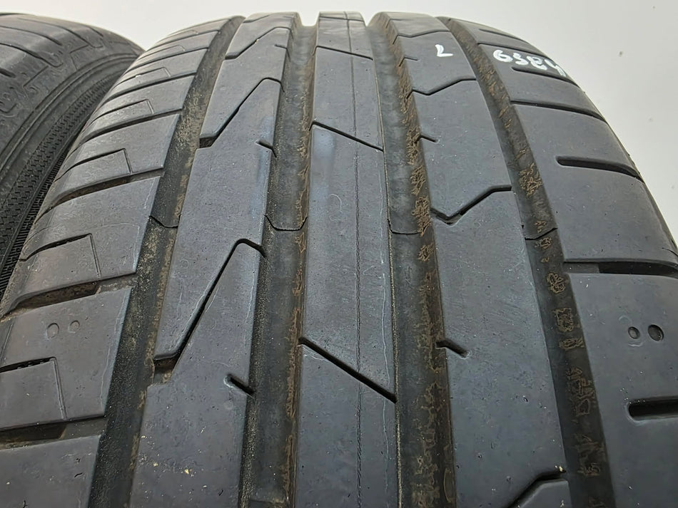 2бр летни гуми 215/55/17 HANKOOK L06384