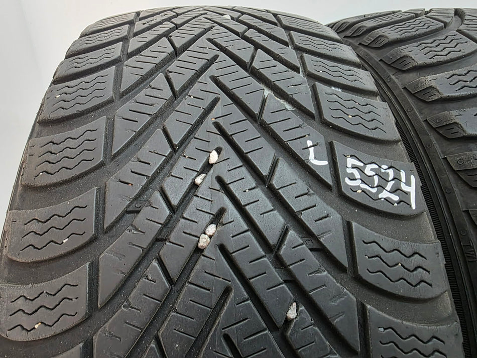 4бр зимни гуми 195/55/15 PIRELLI L05524