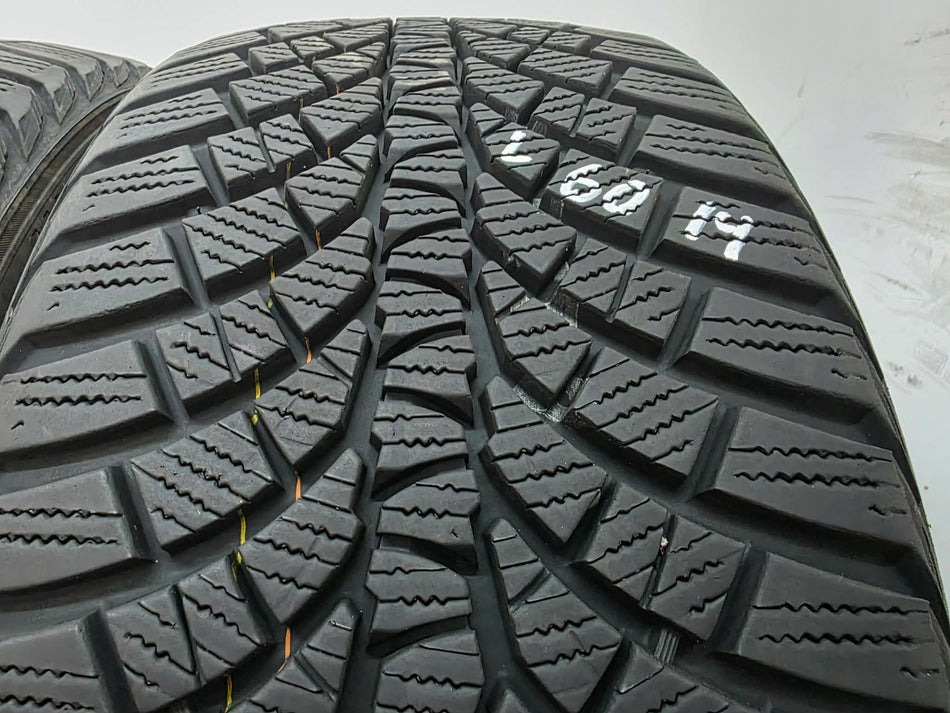 4бр зимни гуми 225/40/18 KUMHO L06014