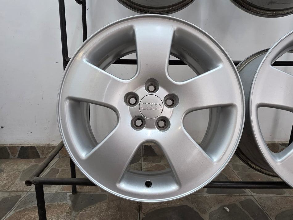 4бр 16ски джанти за AUDI 5х100мм A161427