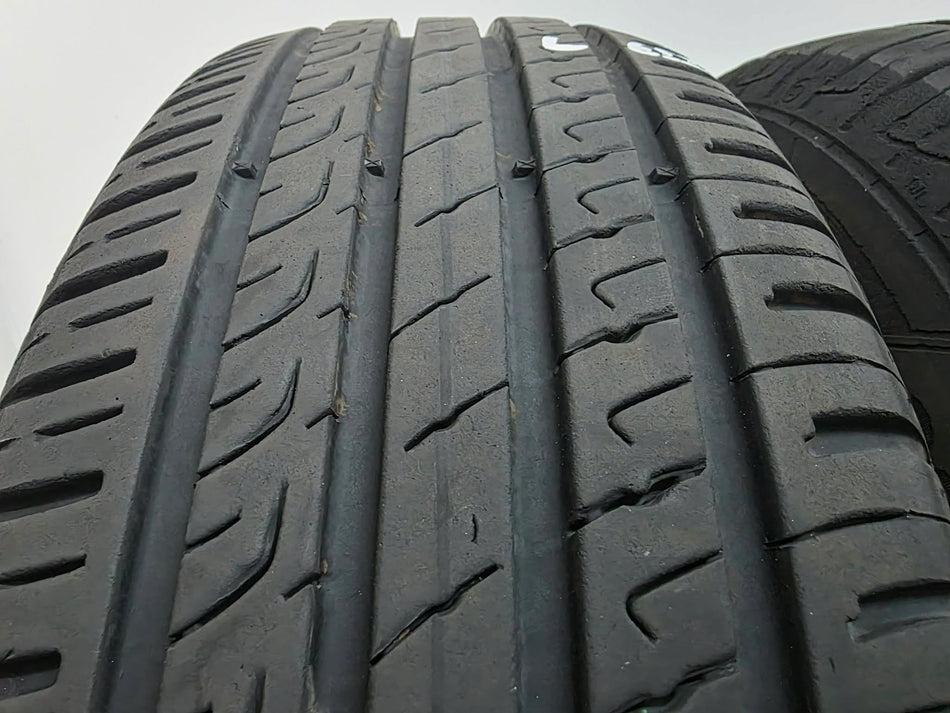 2бр летни гуми 205/65/15 BARUM L06529