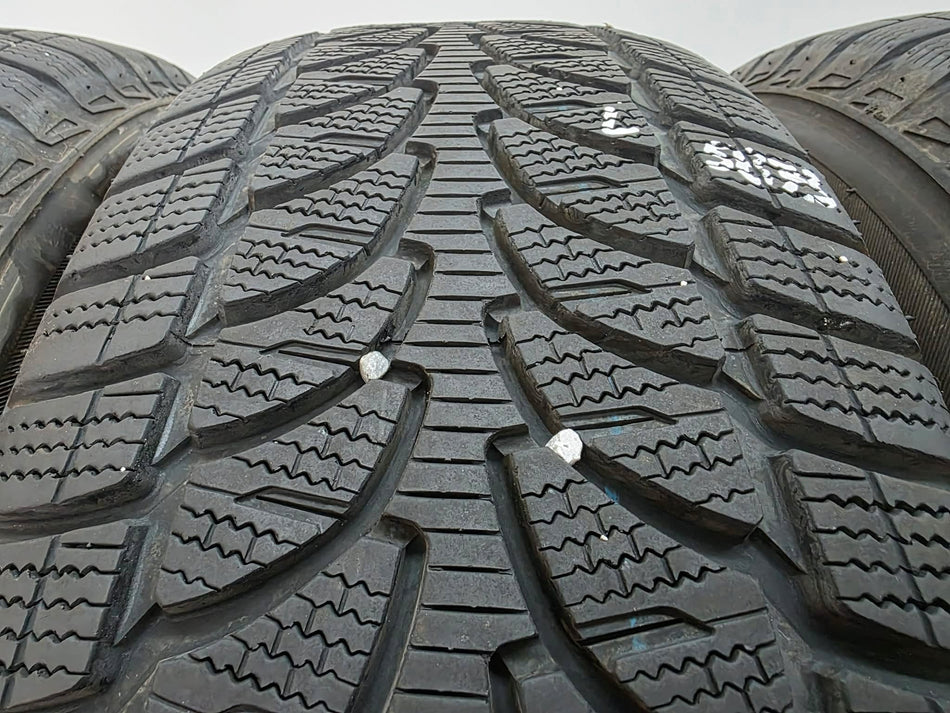 4бр зимни гуми 235/65/18 BRIDGESTONE L05873