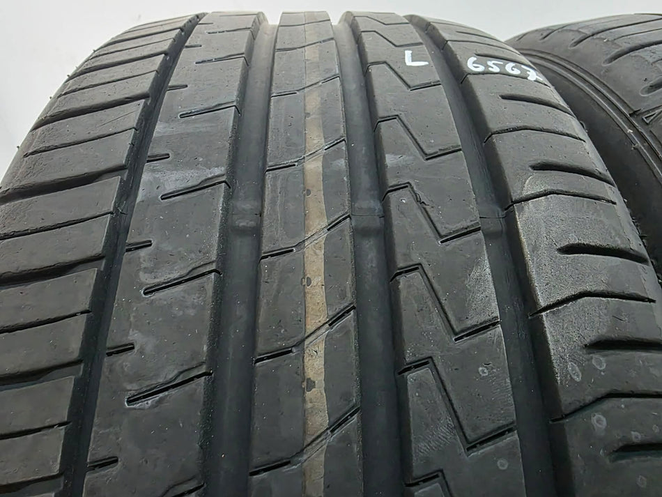 2бр летни гуми 205/40/17 FALKEN L06567