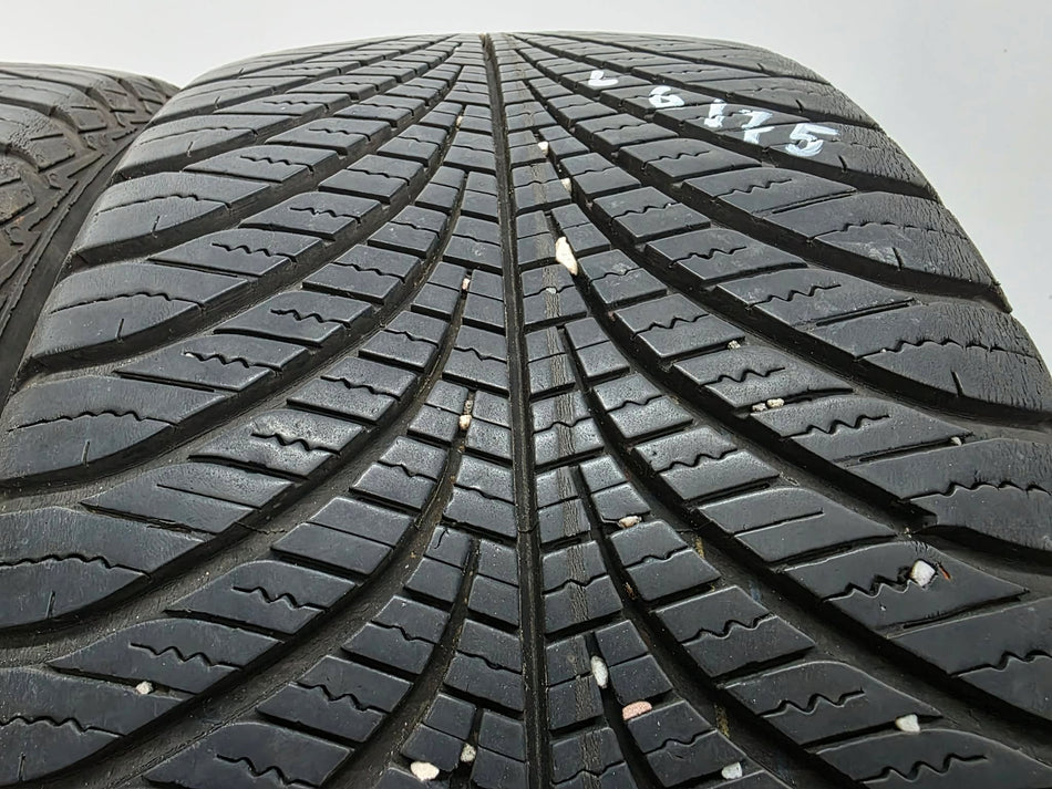 2бр всесезонни гуми 235/45/19 GOODYEAR L06175