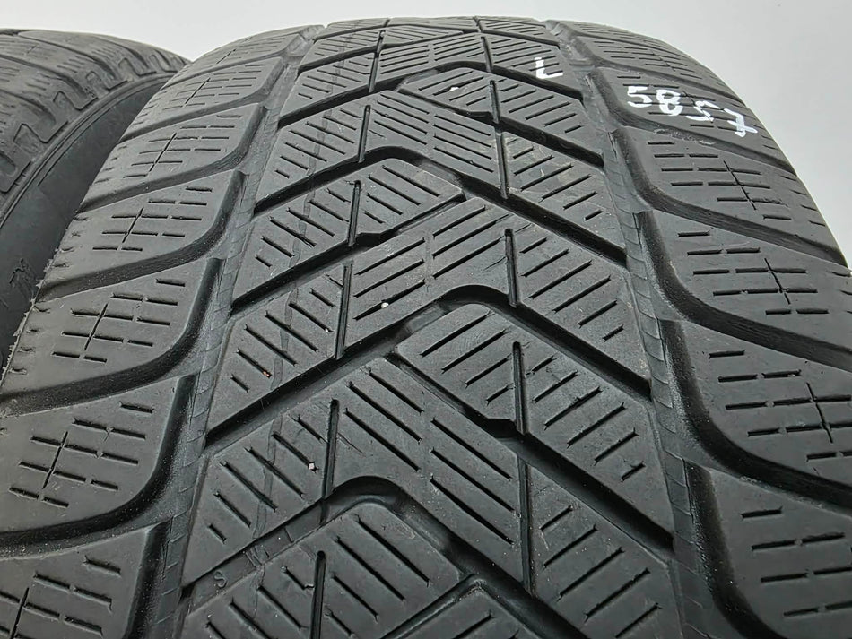 2бр зимни гуми 235/50/18 PIRELLI L05857