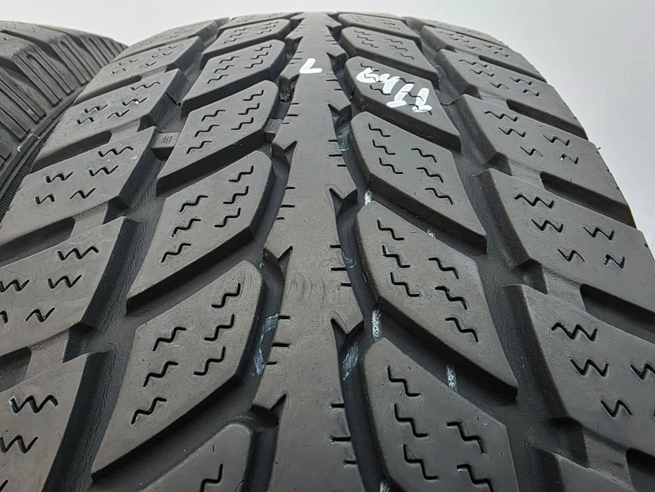 2бр зимни гуми 235/65/17 GT RADIAL L06411