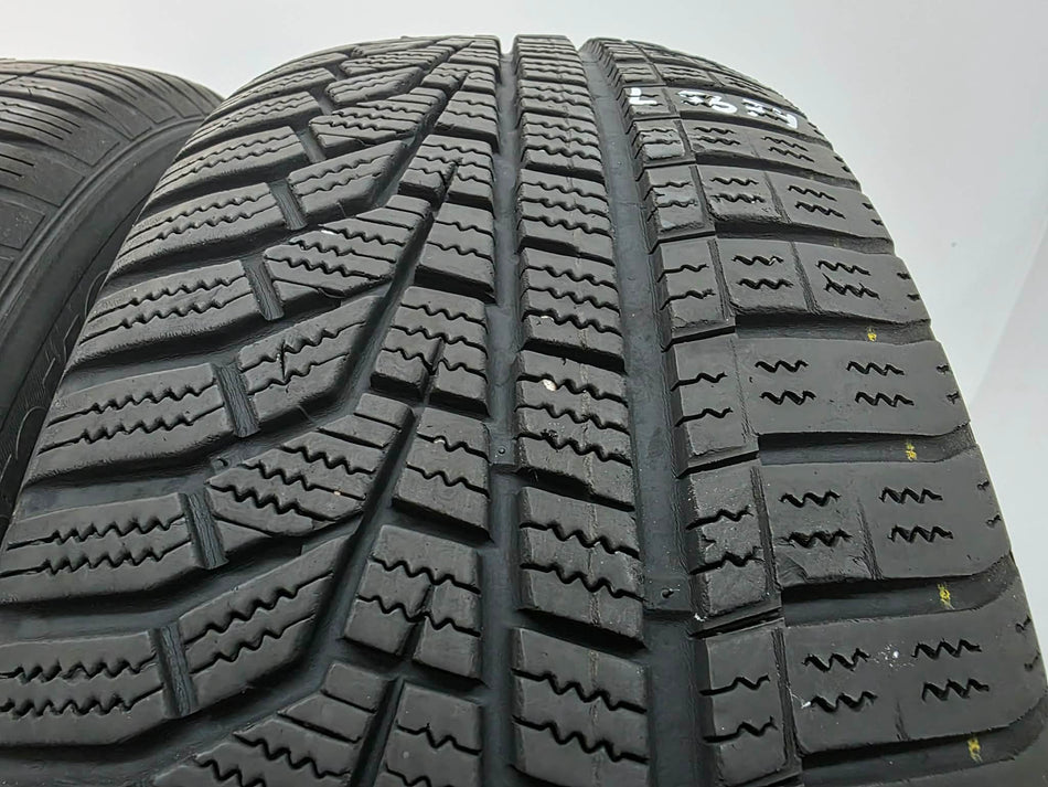 2бр зимни гуми 205/60/16 HANKOOK L05674