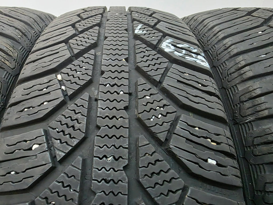 4бр зимни гуми 175/65/15 SEMPERIT L06536