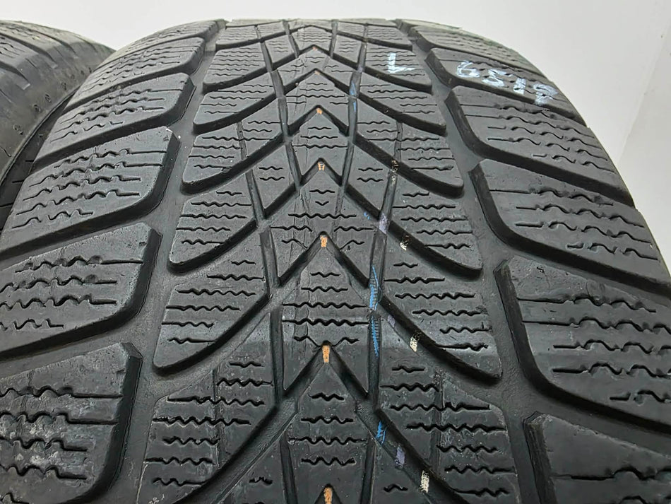 2бр зимни гуми 225/55/17 DUNLOP L06519
