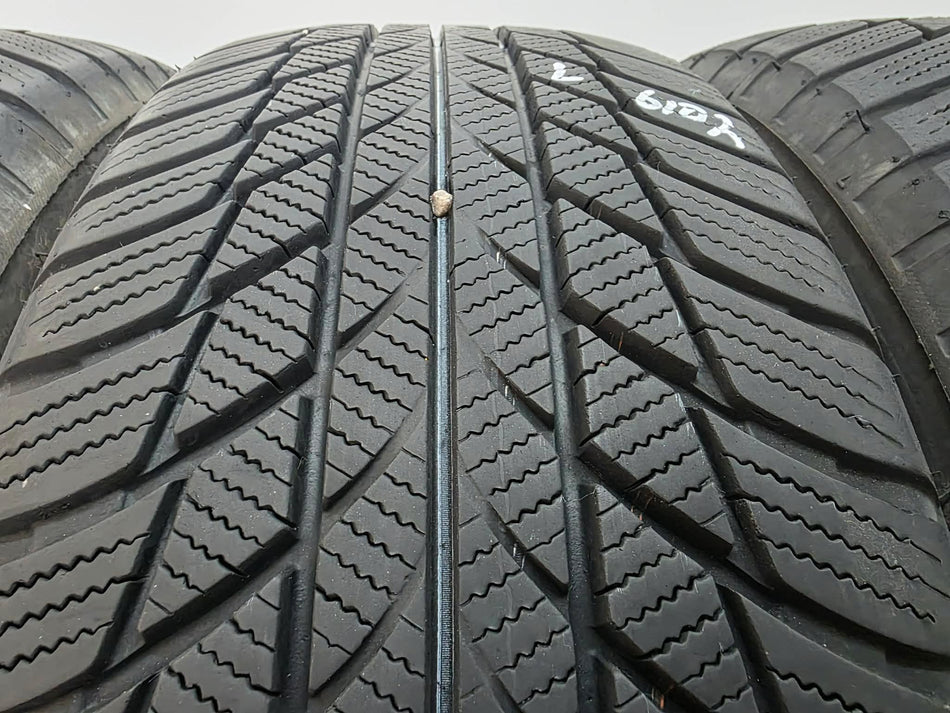 4бр зимни гуми 205/60/17 BRIDGESTONE L06102
