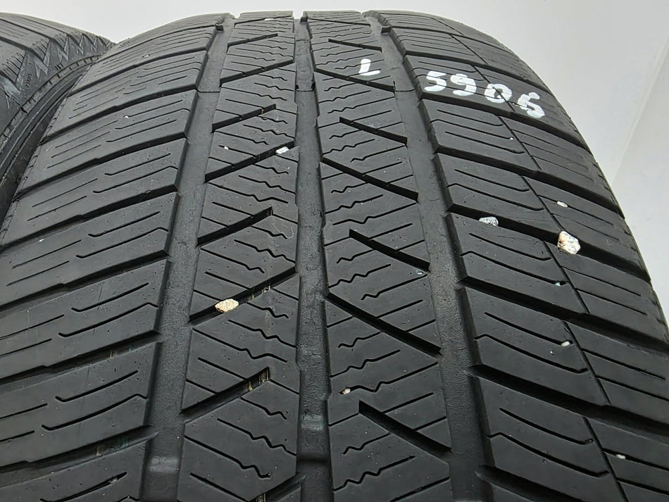 2бр зимни гуми 235/55/17 BARUM L05906