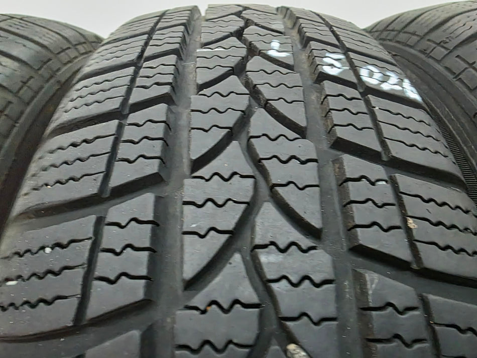 4бр зимни гуми 175/65/14 KORMORAN L05026