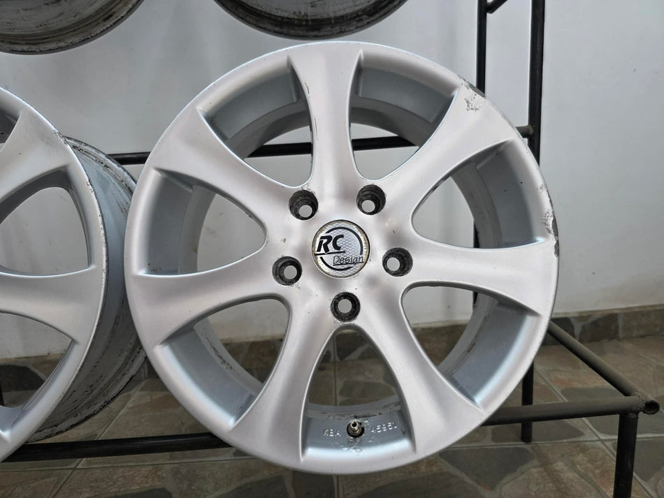 4бр 16ски джанти за VW T5 5х120мм A161424