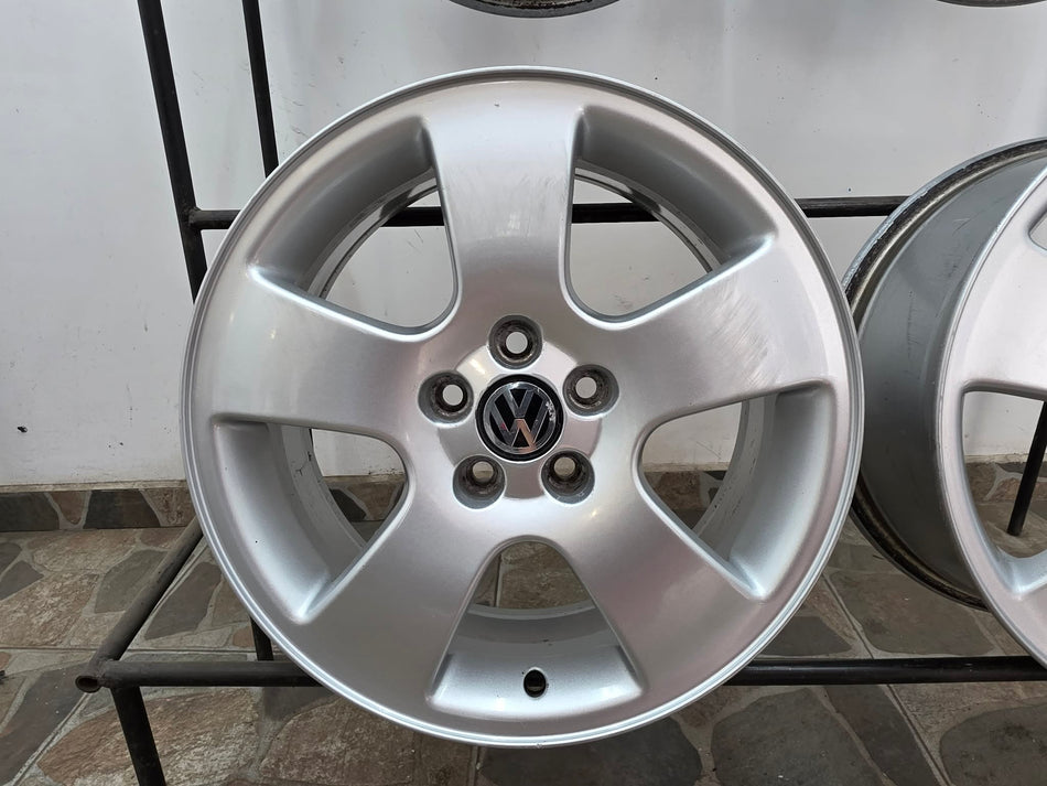 4бр 16ски джанти за VW 5х100мм A161430