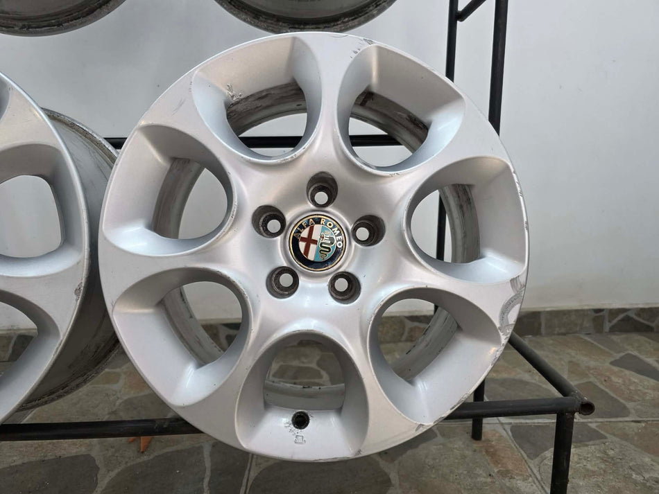 4бр 16ски джанти за ALFA ROMEO 5х110мм A161271