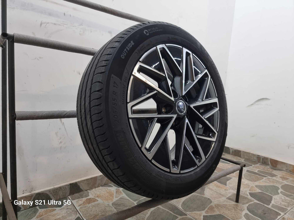 1бр 17ска джанта с гума за SKODA OCTAVIA A8 5x112mm