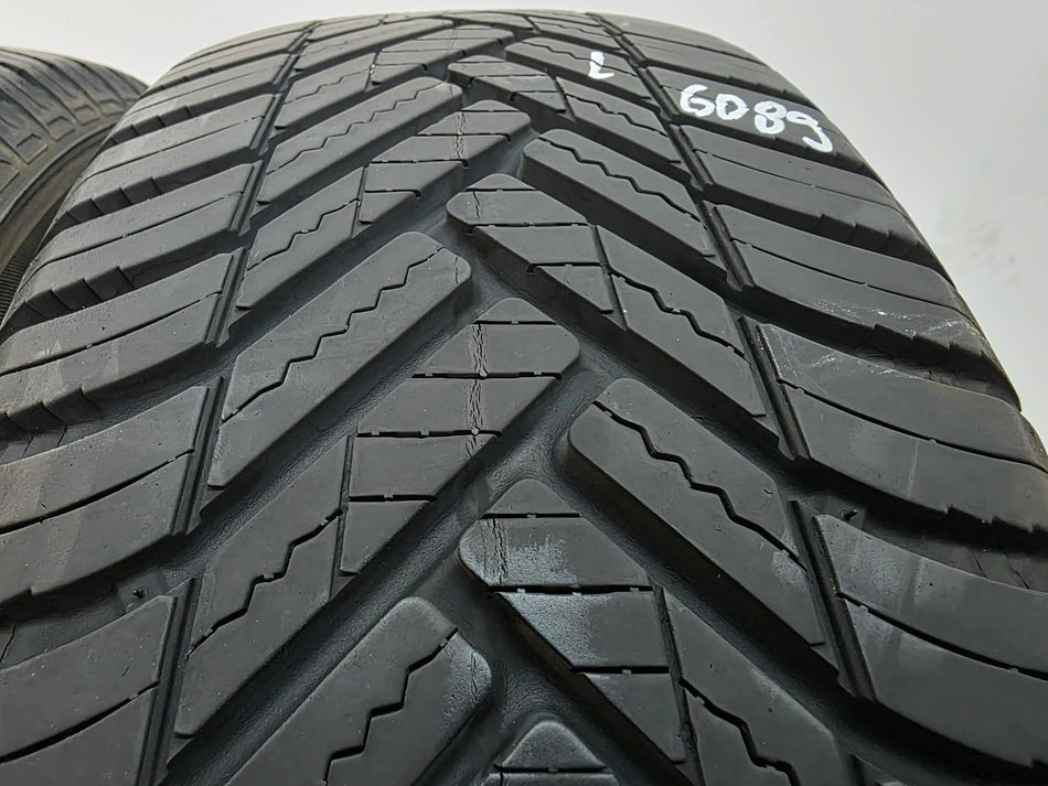 2бр всесезонни гуми 195/65/15 MICHELIN L06089