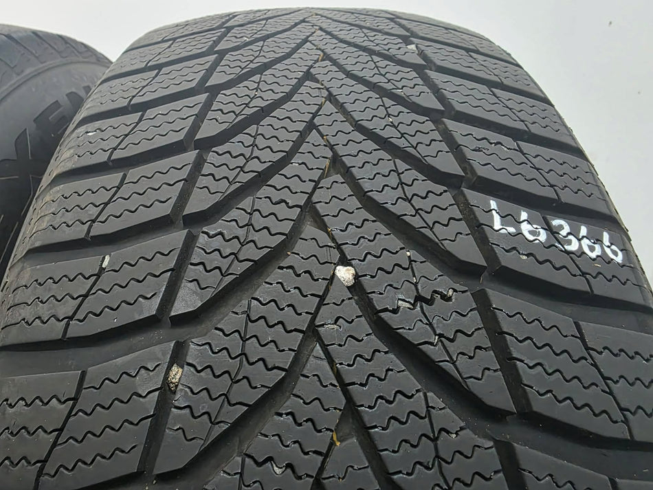 2бр зимни гуми 225/60/16 NEXEN L06366