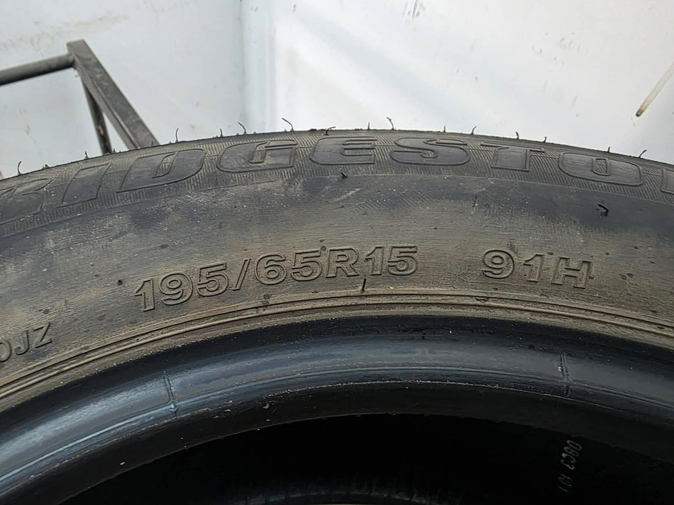 1бр летна гумa 195/65/15 BRIDGESTONE L06381