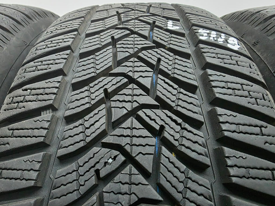 4бр зимни гуми 205/55/16 DUNLOP L05119