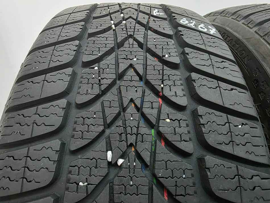2бр зимни гуми 205/45/17 DUNLOP L06267