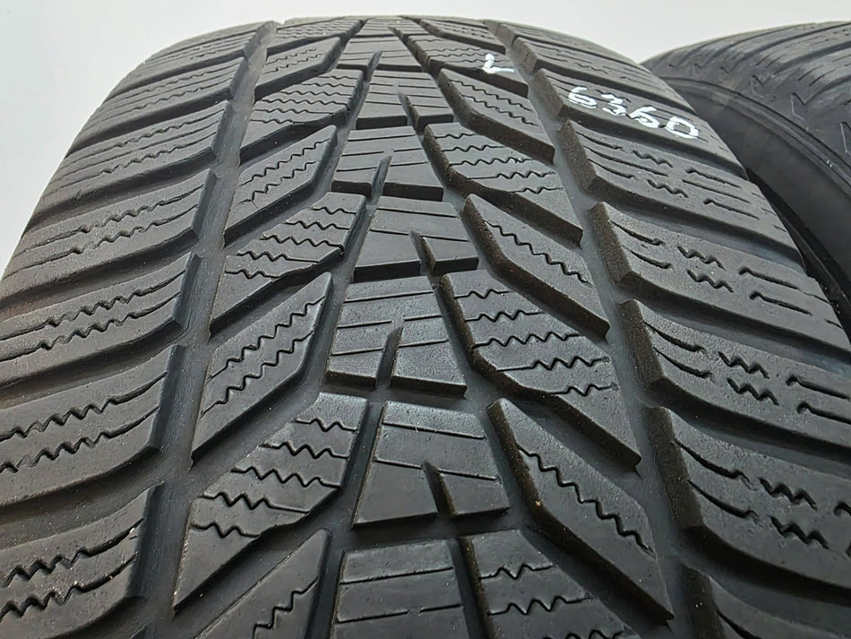 2бр зимни гуми 235/60/18 HANKOOK L06360