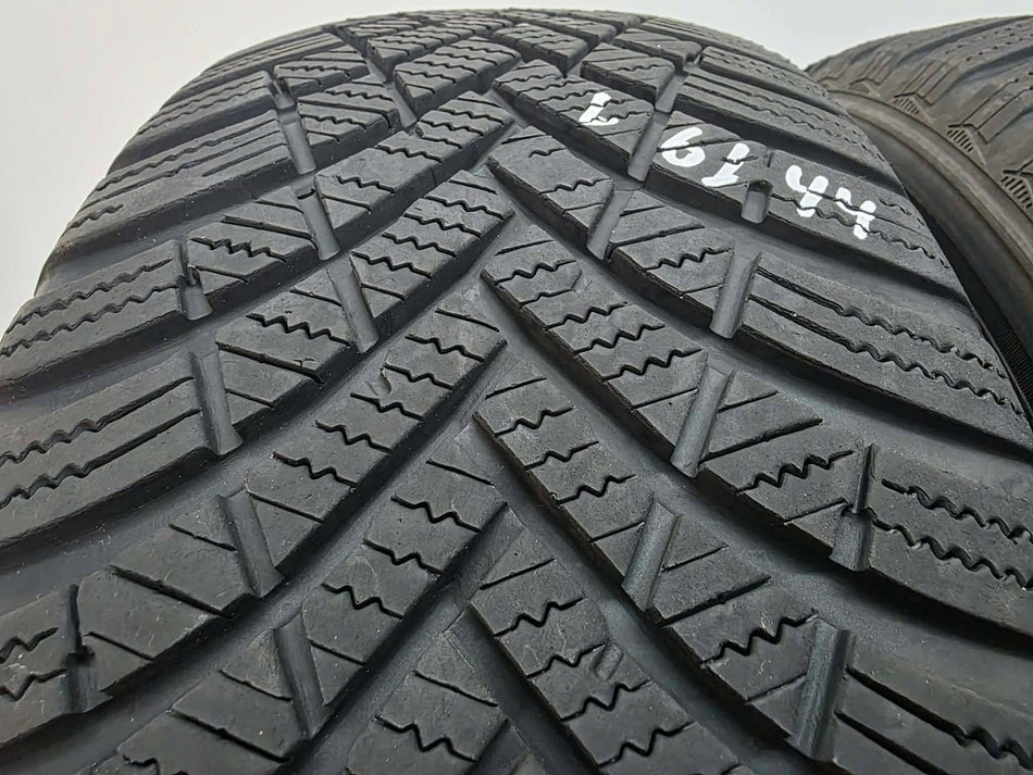 2бр зимни гуми 205/65/16 HANKOOK L06144
