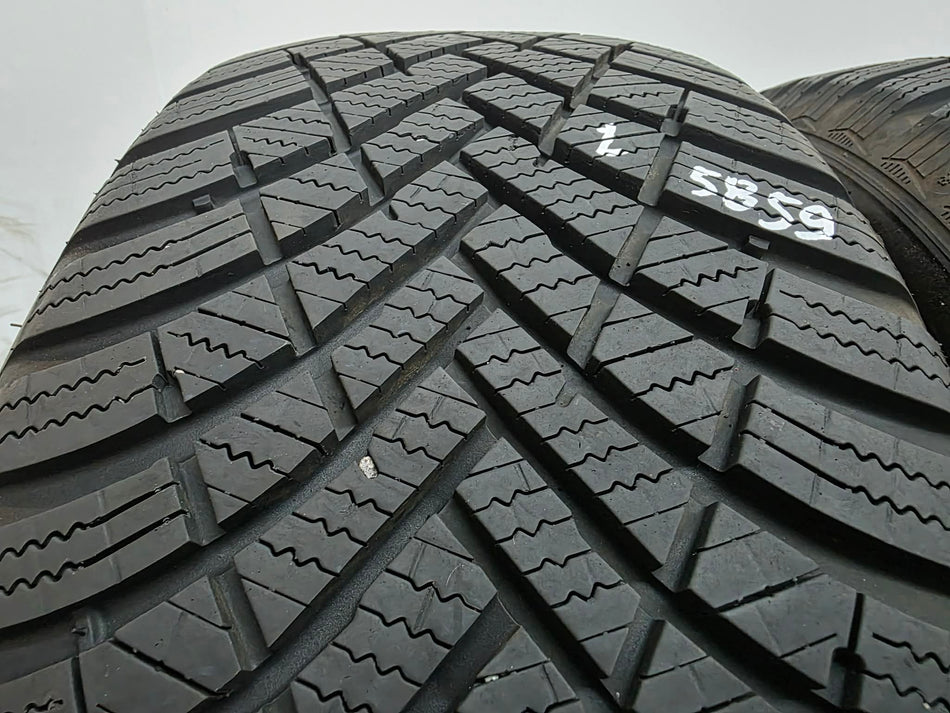 4бр зимни гуми 225/60/16 HANKOOK L05859