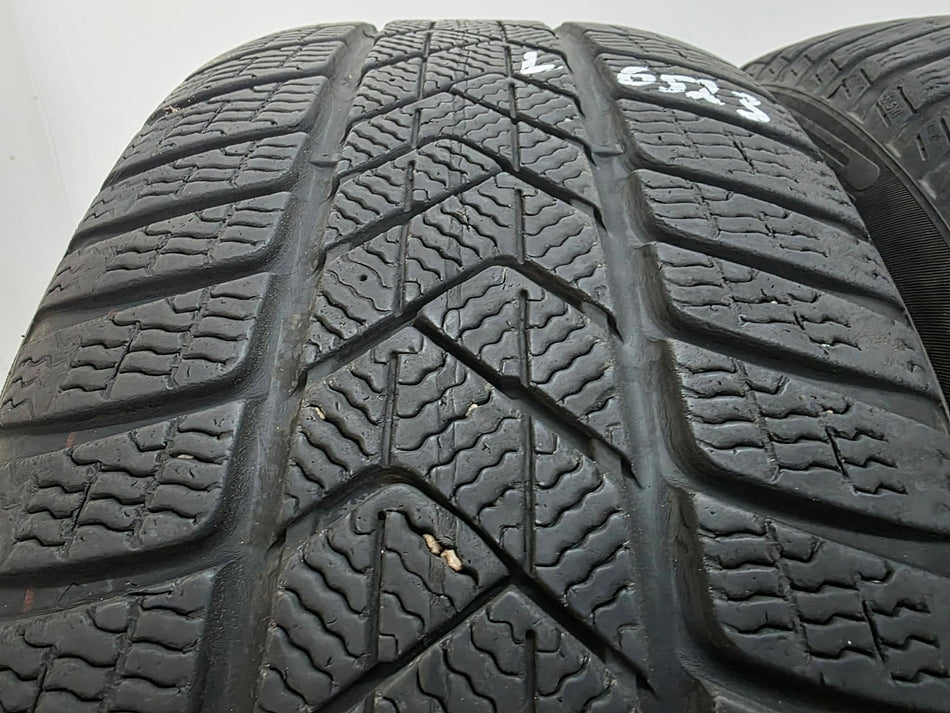 2бр зимни гуми 245/45/18 PIRELLI L06523