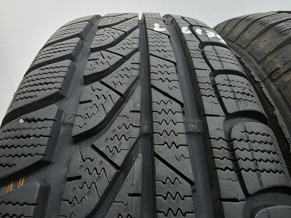 4бр зимни гуми 175/65/15 DUNLOP L06179