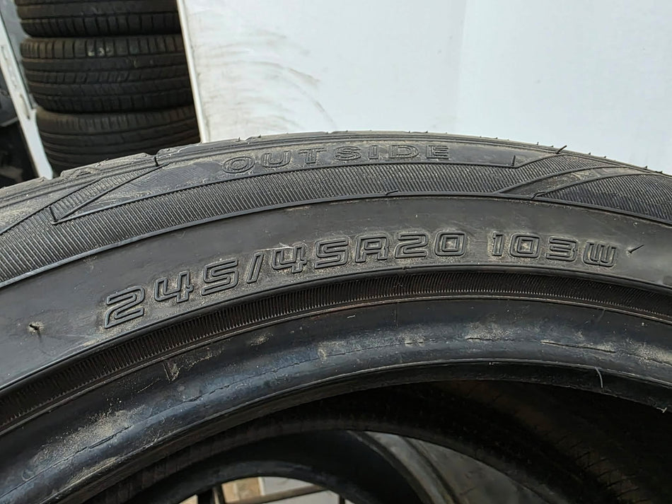 1бр летна гума 245/45/20 FALKEN L06502
