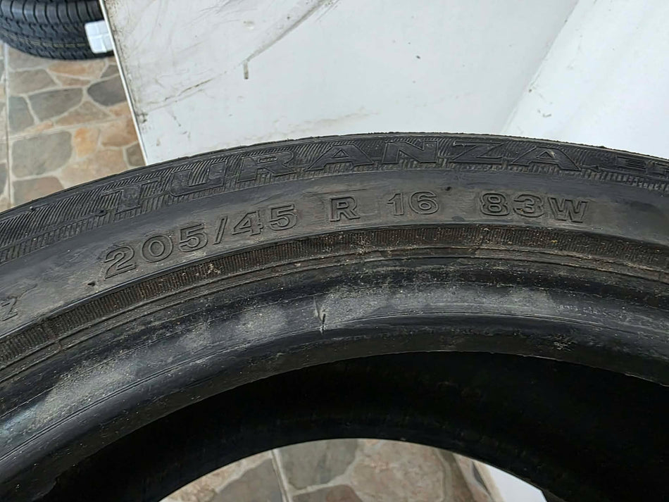 1бр летна гума 205/45/16 BRIDGESTONE L05917