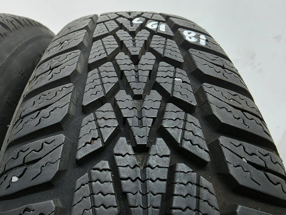 2бр зимни гуми 155/65/14 DUNLOP L06181
