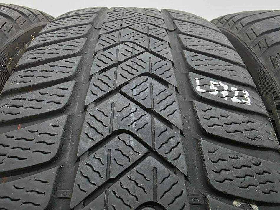 4бр зимни гуми 225/55/17 PIRELLI L05723