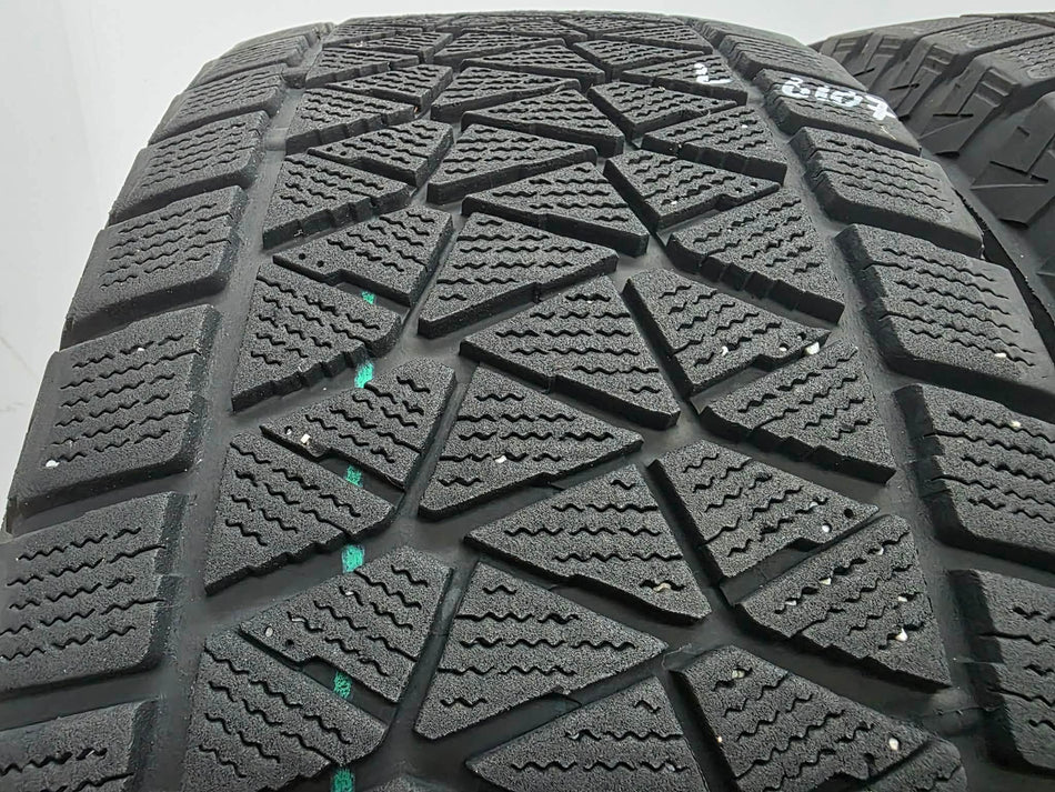 2бр зимни гуми 265/65/17 BRIDGESTONE L06107