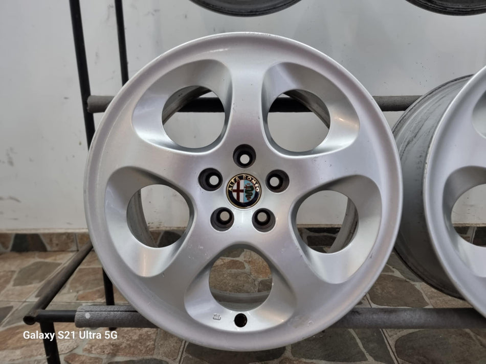 4бр 16ски джанти зa Alfa 5х98мм A160975