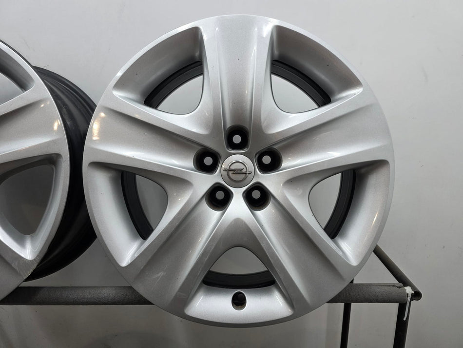 4бр 17ски джанти за OPEL,Chevrolet, Holden 5x105mm A170838