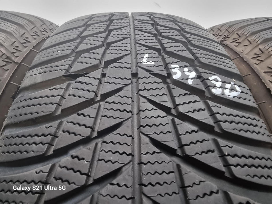 4бр зимни гуми 215/65/17 BRIDGESTONE L03490