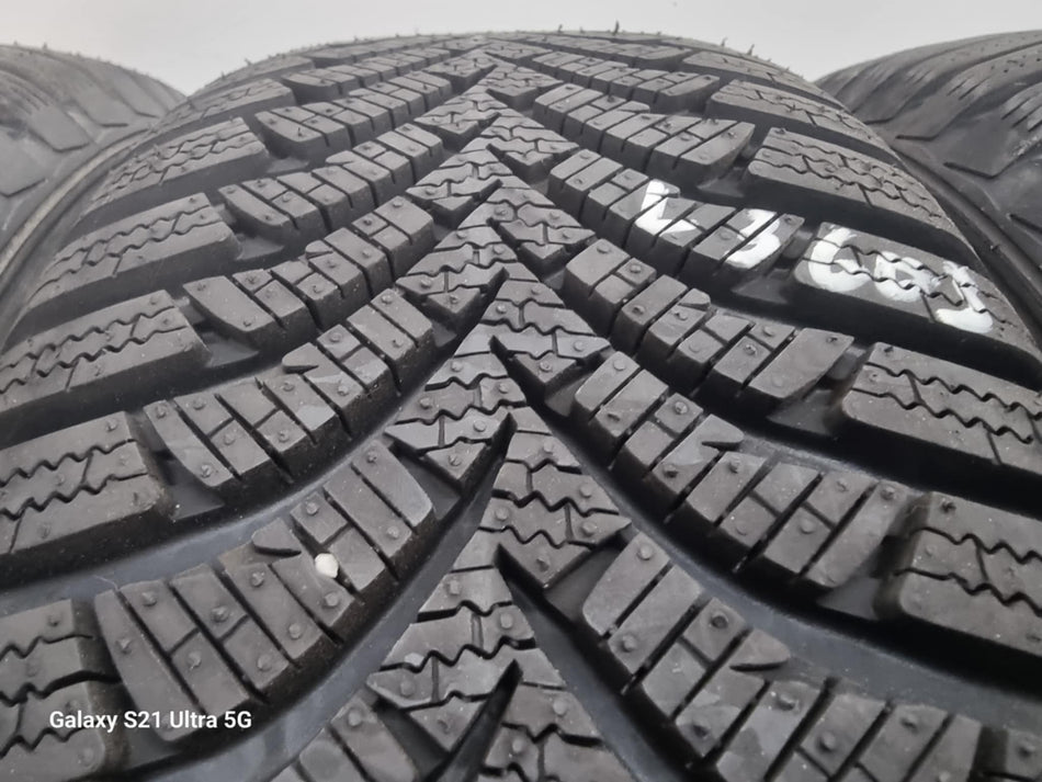 4бр зимни гуми 195/60/15 HANKOOK L03603