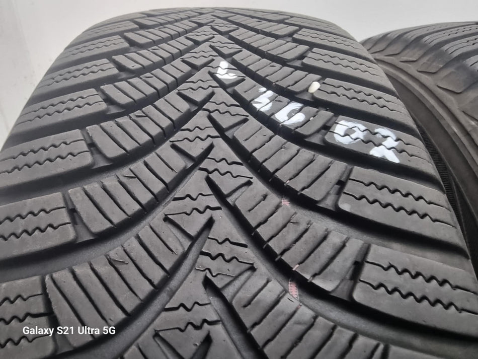 4бр зимни гуми 185/60/15 HANKOOK L03602