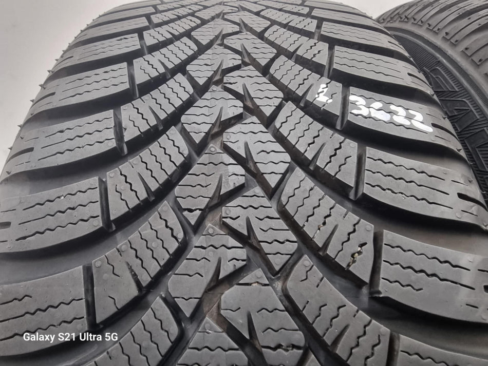 4бр зимни гуми 215/45/18 FALKEN  L03622