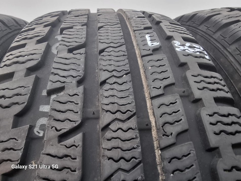 4бр зимни гуми 205/60/16 KUMHO L03674