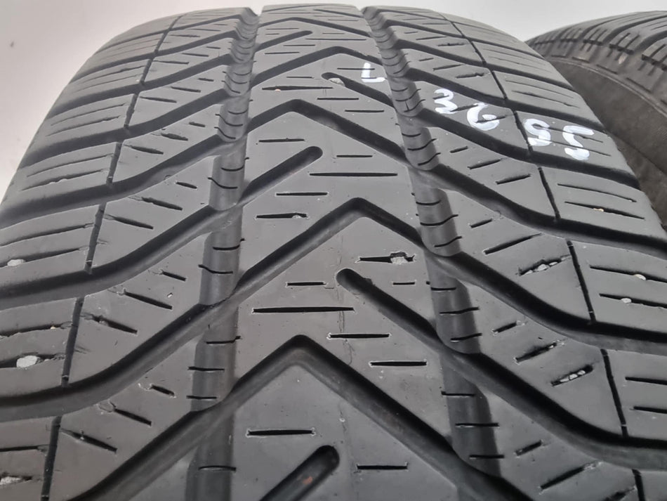 2бр зимни гуми 205/55/16 PIRELLI L03695