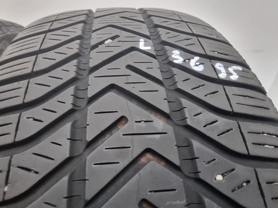 2бр зимни гуми 205/55/16 PIRELLI L03695